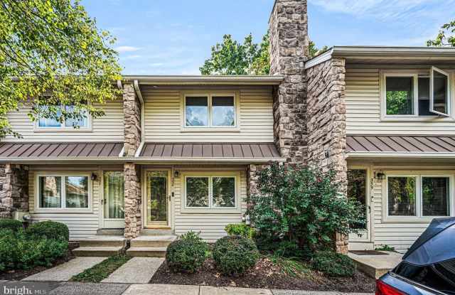 Photo of 358 NEW MARKET Court