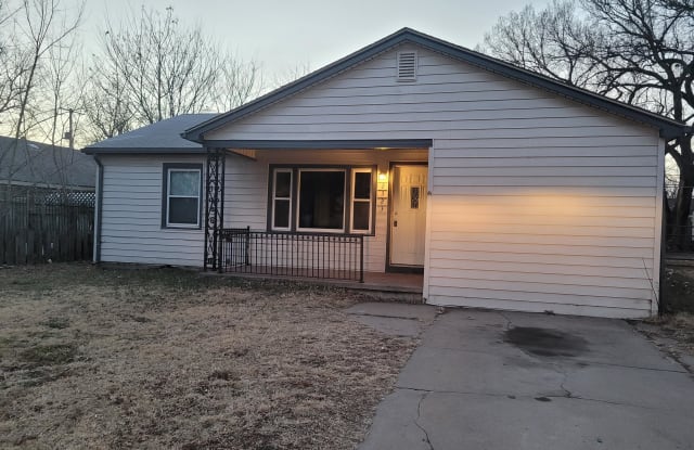 2323 S Santa Fe - 2323 Santa Fe South, Wichita, KS 67211