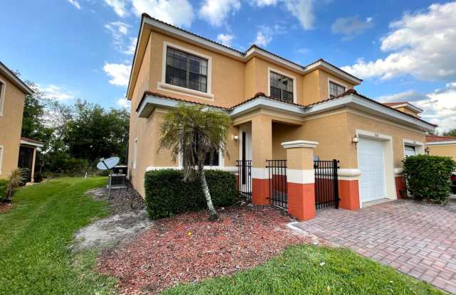 Tuscany Preserve-1362 Pacific Rd Kissimmee FL 34759