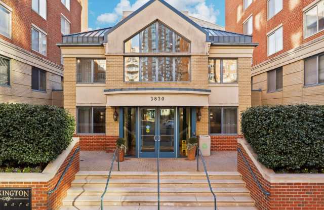 Photo of 3830 9TH Street N unit: Ph3e