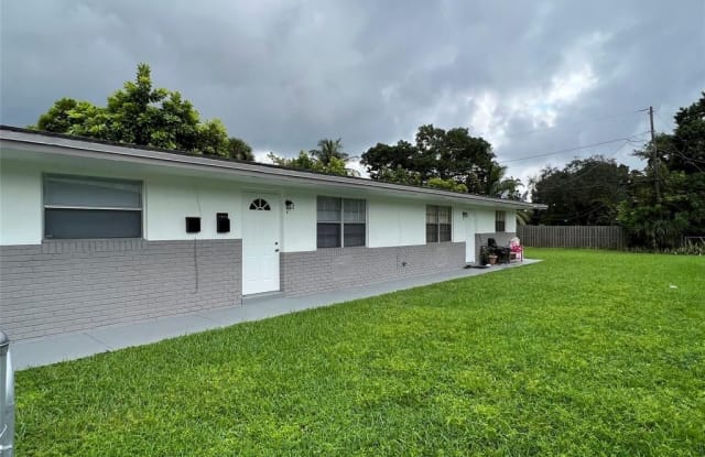 1309 SW 30th St - 1309 Southwest 30th Street, Fort Lauderdale, FL 33315