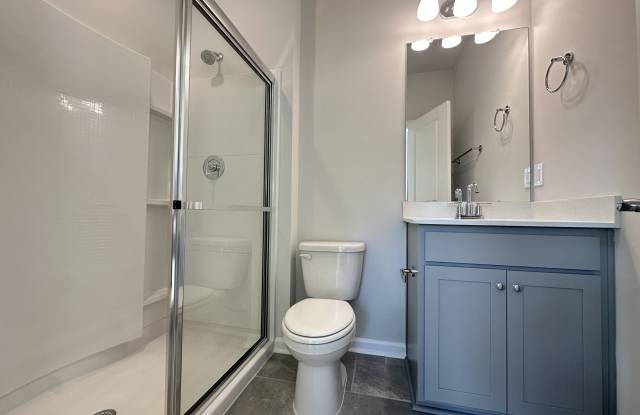 1604 Tamarisk Lane - 1