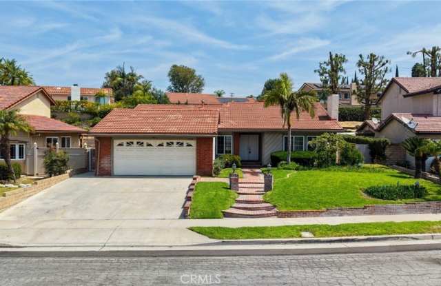 1736 Kingham