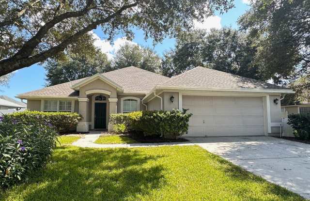 86153 Sand Hickory Trl - 86153 Sand Hickory Trail, Yulee, FL 32097