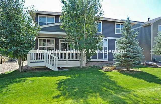 5 Bed/5 Bath, 4014 Sqft, Finished Basement - 3367 Fantasy PL