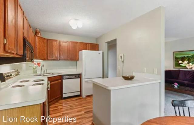 10195 Arrowwood Dr.