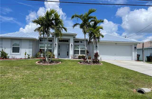 3408 SW 11th Place