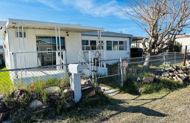 Photo of 5-Bed/2.5-Bath Rental by the Colorado River and Marina Proximity and Shopping Convenience!