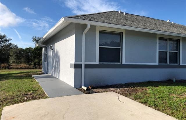 4453 28th ST SW - 4453 28th St SW, Lehigh Acres, FL 33973