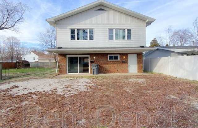2108 Margybeth Ave.