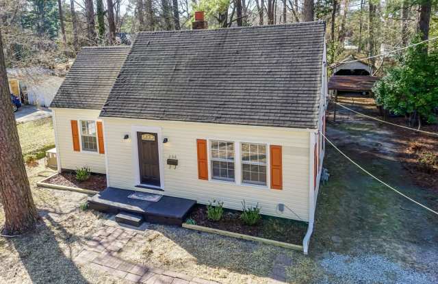 Amazingly large 2 bedroom home with fenced yard!