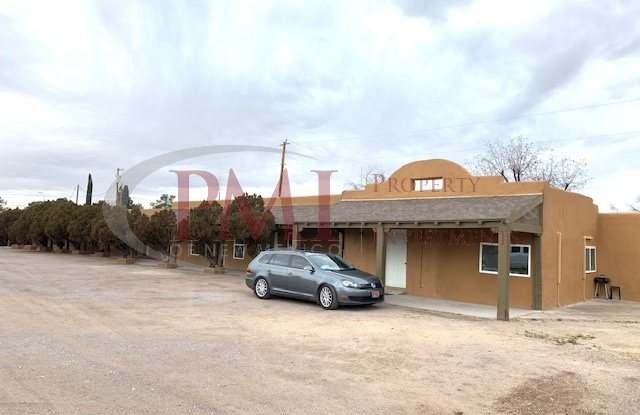 Photo of 450 W Picacho Ave