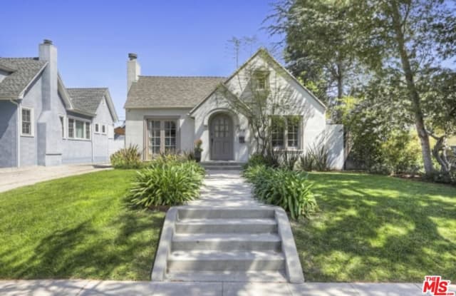 546 North BEACHWOOD Drive - 546 North Beachwood Drive, Los Angeles, CA 90004