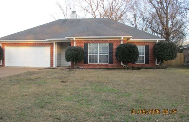 Photo of 306 Hemlock Drive