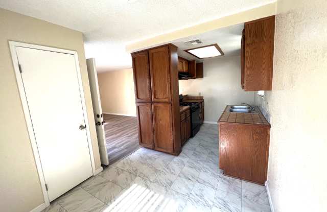 2700 Villalovos Court - 3