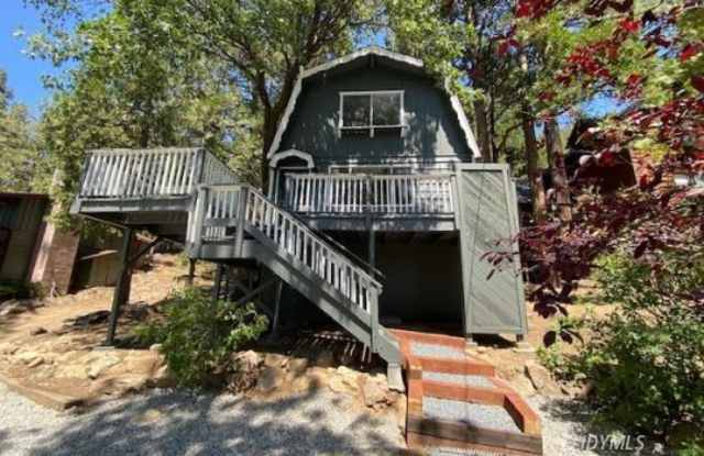 Photo of 25830 Scenic Dr