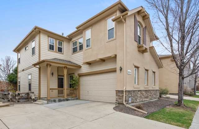 Spacious Townhome in Cherry Creek School District