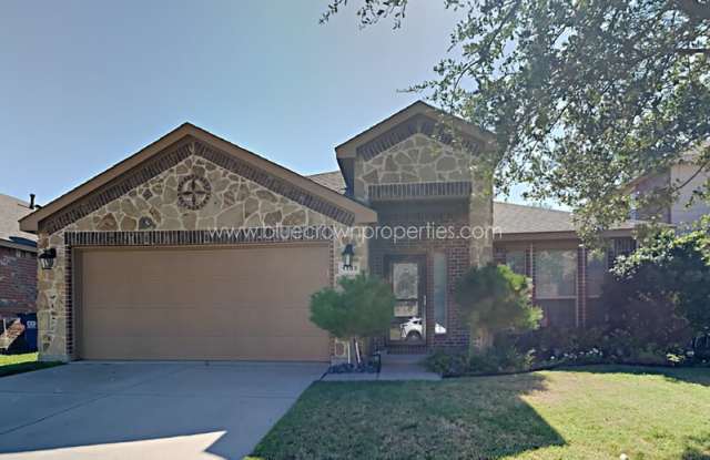 1103 Bexar Ave
