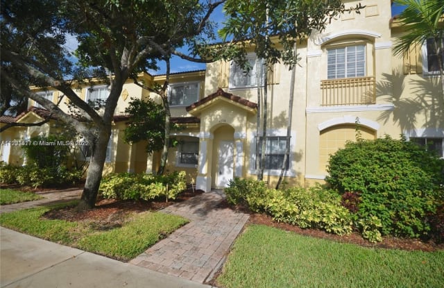 2514 SW 83rd Ter - 2514 Southwest 83rd Terrace, Miramar, FL 33025