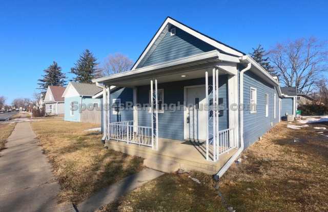 909 South Lebanon Street - 909