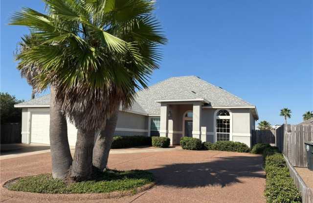 Photo of 15325 Dasmarinas Drive