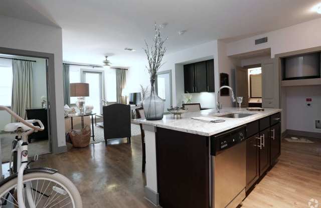 Alcove at Alamo Heights