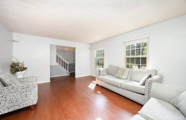 5084 Francisvalley Court