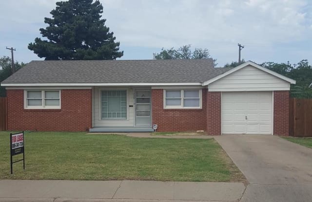 135 GOLIAD ST - 135 North Goliad Street, Amarillo, TX 79106