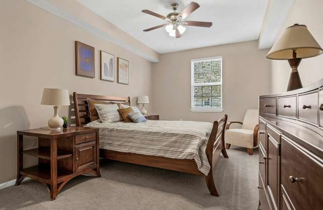 Marble Cliff Commons