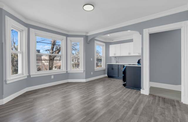 555 Jefferson Avenue - 2