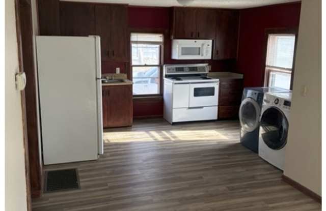 1030 West 14th Avenue