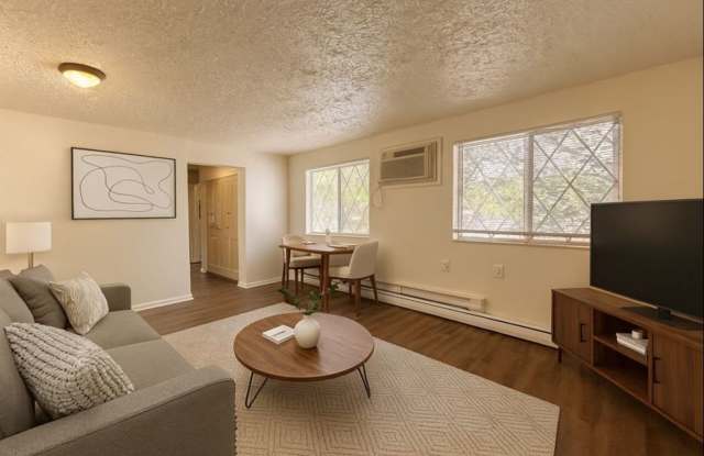 Photo of Pre-leasing: 1 Bedroom 1 Bathroom apartment in Downtown Beaver!