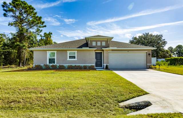 43 Freeland Lane