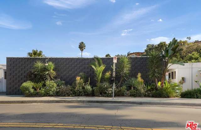 4431 Don Ricardo Dr unit: 23