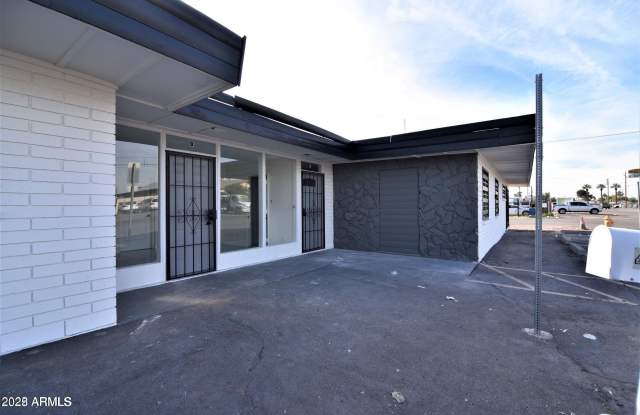 4155 W WHITTON Avenue