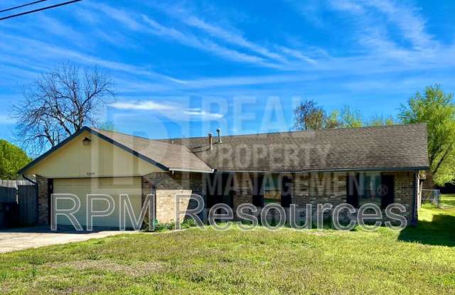 6204 NW 30th St