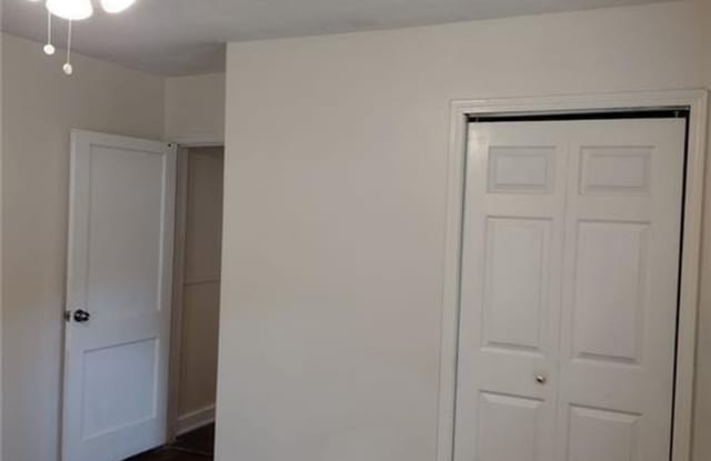 131 Garrison Road SE