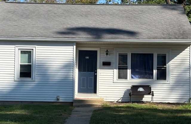 Photo of Available Aug 12th, 2026!!