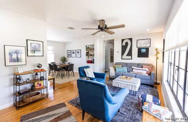427 W LYNWOOD AVE