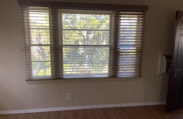 Photo of 9064 Mission Drive