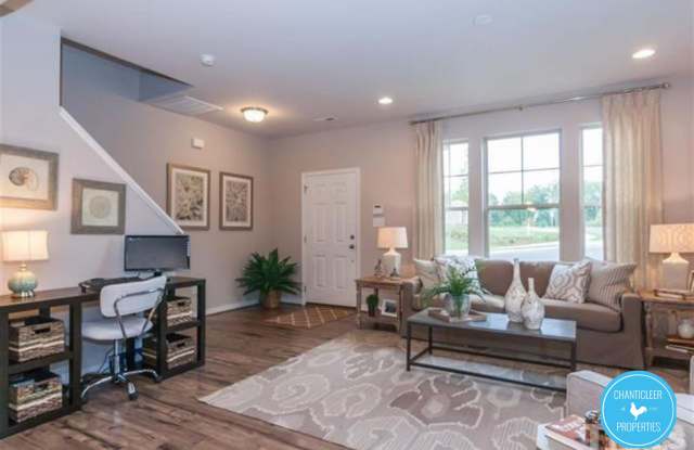 1106 Urbane Ct