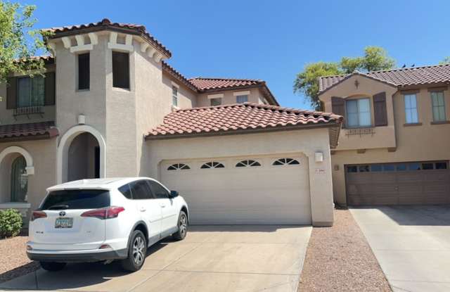 4 bedroom home in the Power Ranch Community!