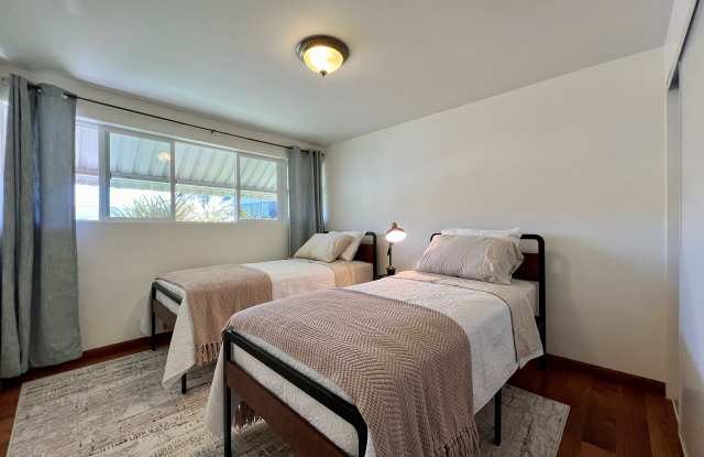 1427 Alexander Street