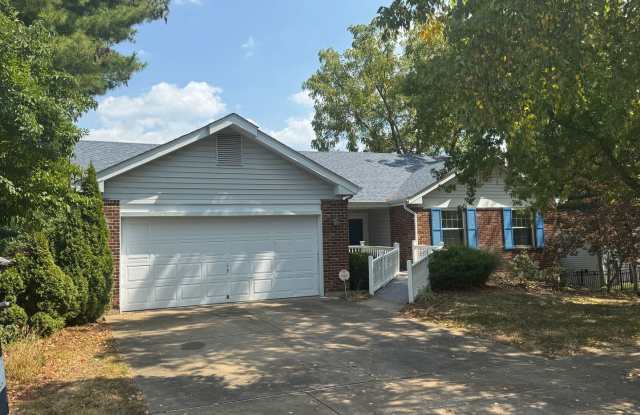 Photo of Spacious Home in Ladue Schools