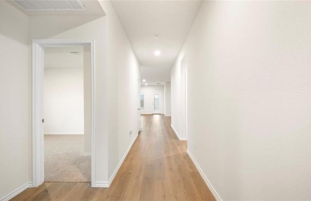 1900 Sandy Knoll Drive