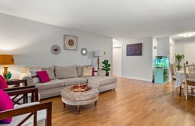 280 Boylston St APT 209 - 280 Boylston Street, Newton, MA 02467