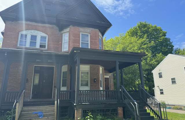 205 Fulton Avenue