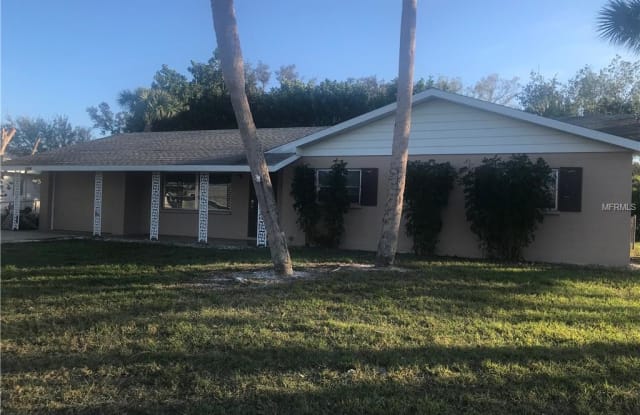 2404 YORKSHIRE DRIVE - 2404 Yorkshire Drive, Sarasota County, FL 34231