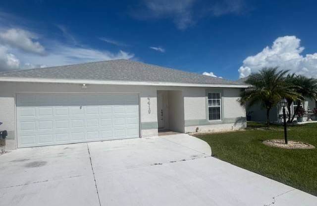 Photo of 4419 Vantage Cir