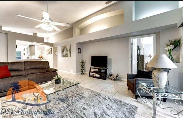 27 Reflections Village Drive